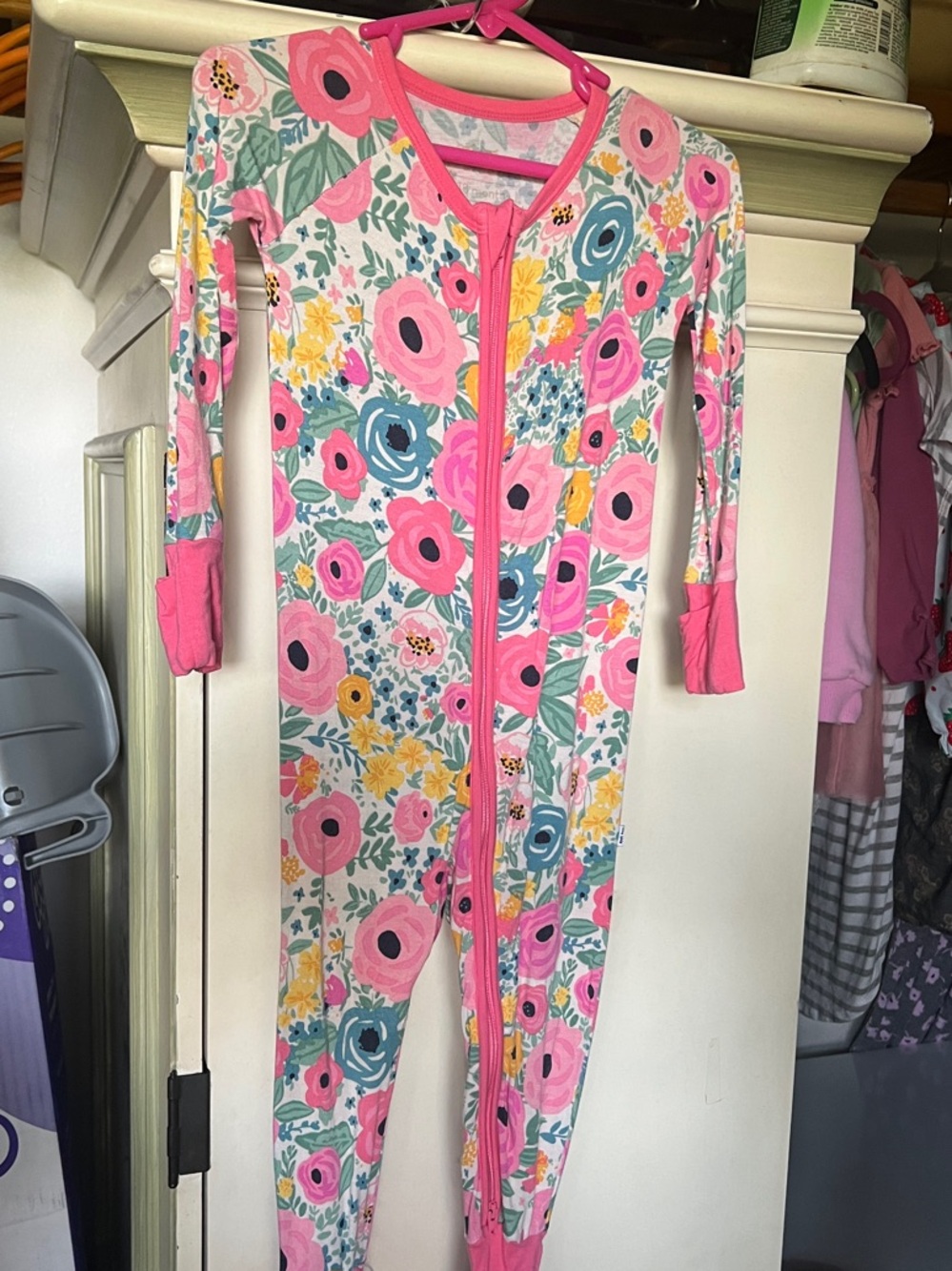 LITTLE SLEEPIES 12-18 monthsKids Floral One-Piece Pajamas with Pink Trim